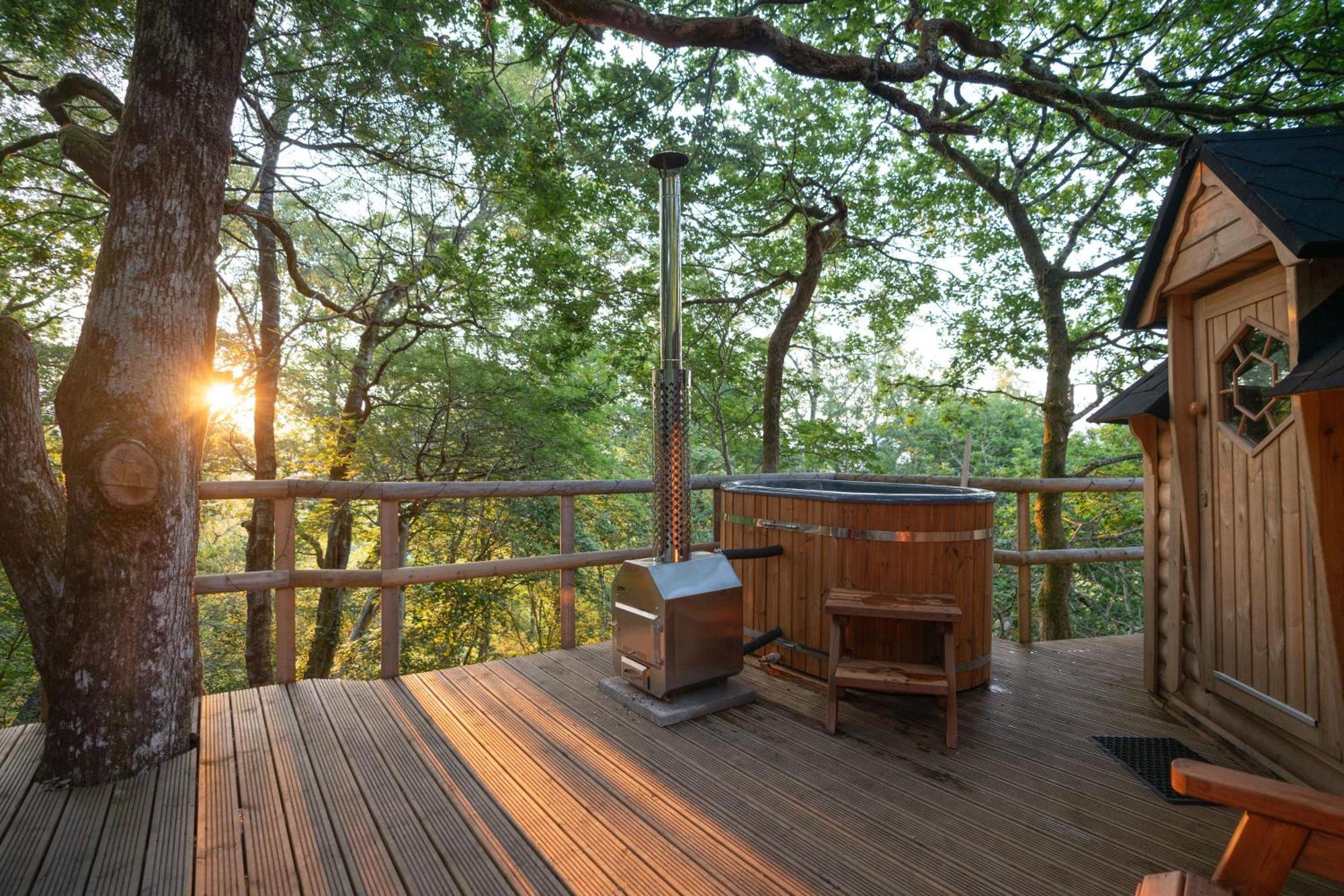 Chestnut Tree House With Hot Tub & Sauna 巴茅思 外观 照片